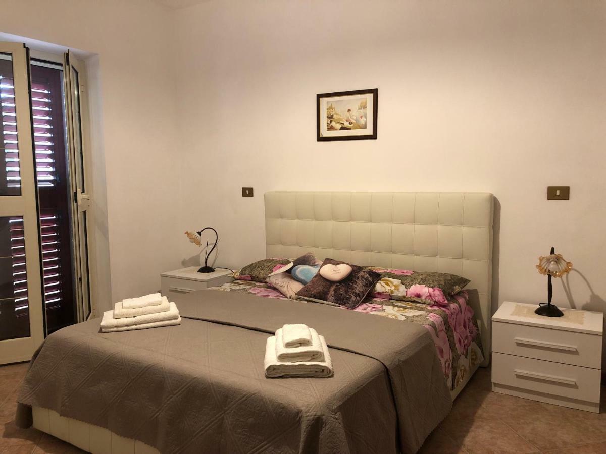 Appartamento In Villa Andreina Orosei Εξωτερικό φωτογραφία