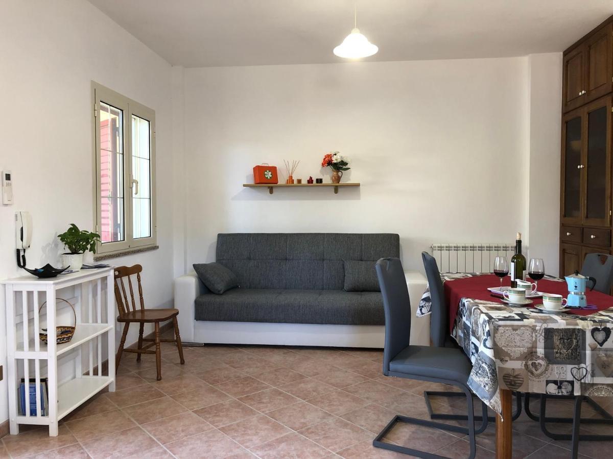 Appartamento In Villa Andreina Orosei Εξωτερικό φωτογραφία